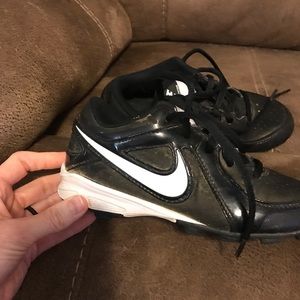 Boys Nike baseball cleats